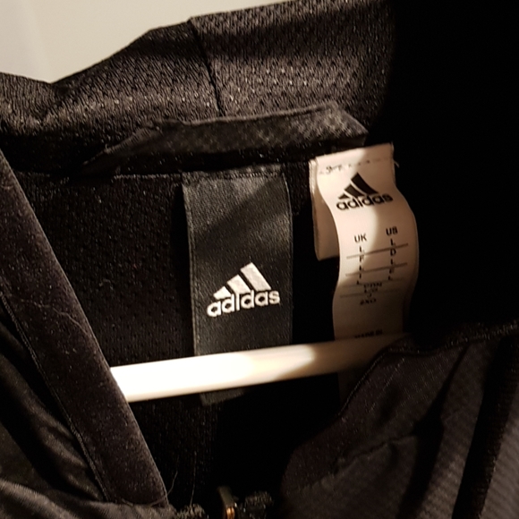 Adidas Windbreaker Like NEW - Picture 3 of 3